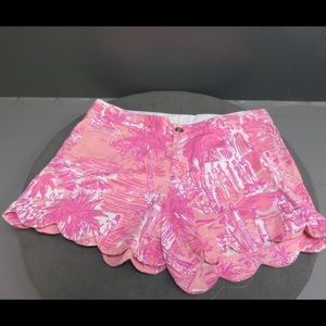 Lilly Pulitzer The Buttercup Shorts.